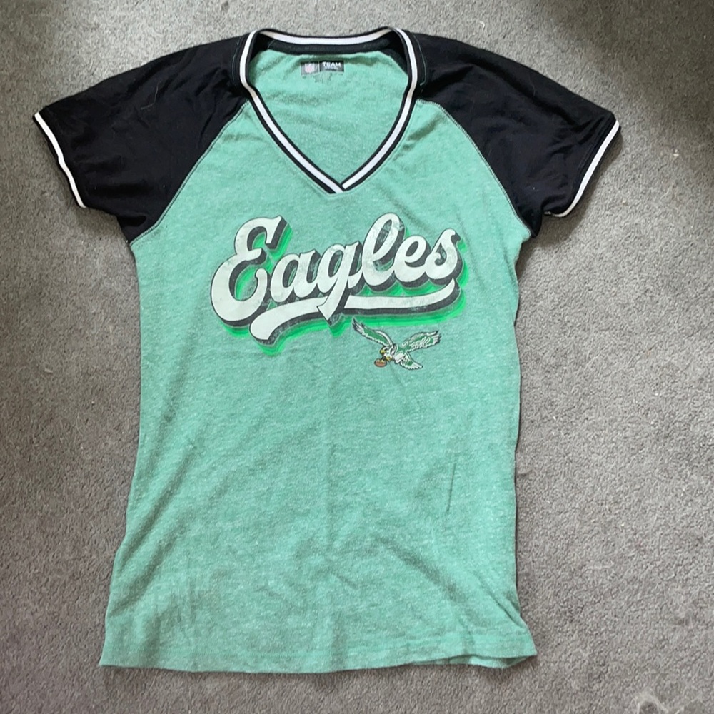 Eagles tshirt